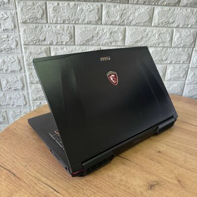 Игровой ноутбук MSI GE62MVR 7RG Apache / 15.6" (1920x1080) IPS / Intel Core i7-7700HQ (4 (8) ядра по 2.8 - 3.8 GHz) / 16 GB DDR4 / 256 GB SSD M.2 + 1000 GB HDD / nVidia GeForce GTX 1070, 8 GB GDDR5, 256-bit / WebCam