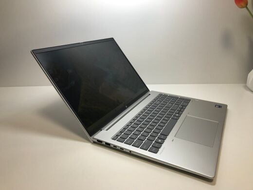 Ультрабук HP ProBook 460 G11 / 16" (1920x1200) IPS / Intel Core Ultra 5 125U (12 (14) ядер по 1.3 - 4.3 GHz) / 16 GB DDR5 / 500 GB SSD / Intel Graphics / WebCam