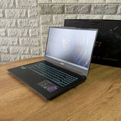 Новый игровой ноутбук MSI Cyborg 15 A12VE / 15.6" (1920x1080) IPS / Intel Core i5-12450H (8 (12) ядер по 3.3 - 4.4 GHz) / 8 GB DDR5 / 512 GB SSD / nVidia GeForce RTX 4050, 6 GB GDDR6, 96-bit / WebCam