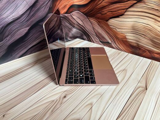 Нетбук Б-клас Apple MacBook 12 A1534 2017 / 12" (2304x1440) IPS / Intel Core m3-7Y32 (2 (4) ядра по 1.1 - 3.0 GHz) / 16 GB DDR3 / 256 GB SSD / Intel HD Graphics 615 / WebCam / MacOS Нетбук Б-клас Apple MacBook 12 A1534 2017 / 12" (2304x1440) IPS / Intel Core m3-7Y32 (2 (4) ядра по 1.1 - 3.0 GHz) / 16 GB DDR3 / 256 GB SSD / Intel HD Graphics 615 / WebCam / MacOS