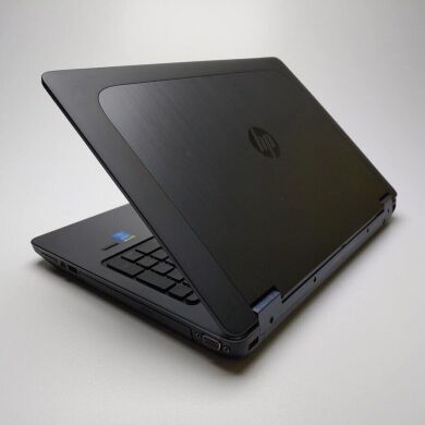 Мобільна робоча станція Б-клас HP ZBook 15 G2 / 15.6" (1920x1080) TN / Intel Core i7-4810MQ (4 (8) ядра по 2.8 - 3.8 GHz) / 8 GB DDR3 / 240 GB SSD / nVidia Quadro K1100M, 2 GB GDDR5, 128-bit / WebCam / DVD-ROM / Win 10 Pro