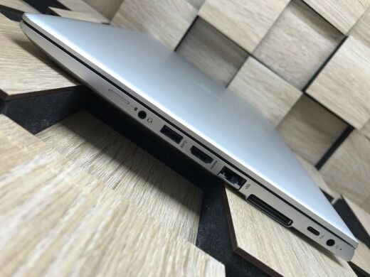 Ноутбук Б-класс HP EliteBook 840 G6 / 14" (1920x1080) IPS / Intel Core i5-8365U (4 (8) ядра по 1.6 - 4.1 GHz) / 8 GB DDR4 / 256 GB SSD M.2 / Intel UHD Graphics 620 / WebCam / Fingerprint