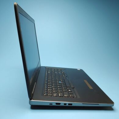 Мобільна робоча станція Dell Precision 7720 / 17.3" (1920x1080) IPS / Intel Core i7-6820HQ (4 (8) ядра по 2.7 - 3.6 GHz) / 32 GB DDR4 / 240 GB SSD / nVidia Quadro P3000, 6 GB GDDR5, 192-bit / WebCam / Win 10 Pro