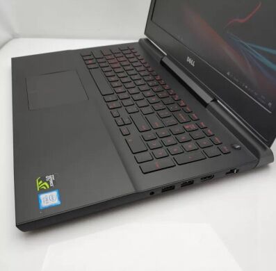 Игровой ноутбук Dell Inspiron 15 Gaming 7567 / 15.6" (1920x1080) TN / Intel Core i5-7300HQ (4 ядра по 2.5 - 3.5 GHz) / 16 GB DDR4 / 250 GB SSD + 1000 GB HDD / nVidia GeForce GTX 1050 Ti, 4 GB GDDR5, 128-bit / WebCam / Win 10 Home