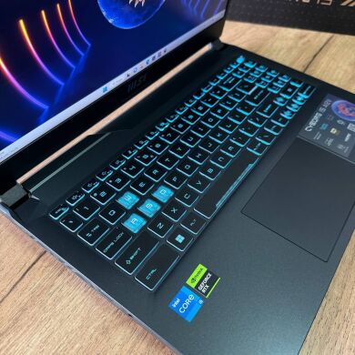 Новый игровой ноутбук MSI Cyborg 15 A12VE / 15.6" (1920x1080) IPS / Intel Core i5-12450H (8 (12) ядер по 3.3 - 4.4 GHz) / 8 GB DDR5 / 512 GB SSD / nVidia GeForce RTX 4050, 6 GB GDDR6, 96-bit / WebCam