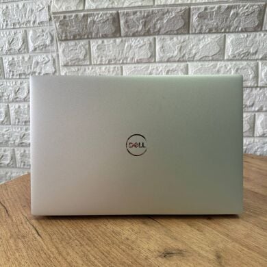 Игровой ноутбук Dell XPS 15 9510 / 15.6" (1920x1080) IPS / Intel Core i7-11800H (8 (16) ядер по 4.6 GHz) / 32 GB DDR4 / 512 GB SSD / nVidia GeForce RTX 3050 Ti, 4 GB GDDR6, 128-bit / WebCam Игровой ноутбук Dell XPS 15 9510 / 15.6" (1920x1080) IPS / Intel Core i7-11800H (8 (16) ядер по 4.6 GHz) / 32 GB DDR4 / 512 GB SSD / nVidia GeForce RTX 3050 Ti, 4 GB GDDR6, 128-bit / WebCam