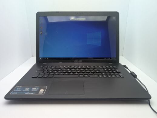 Ноутбук Asus F751S / 17.3” (1600x900) TN / Intel Celeron N3060 (2 ядра по 1.6 - 2.4 GHz) / 8 GB DDR3 / 120 GB SSD / Intel HD Graphics / WebCam / DVD-ROM Ноутбук Asus F751S / 17.3” (1600x900) TN / Intel Celeron N3060 (2 ядра по 1.6 - 2.4 GHz) / 8 GB DDR3 / 120 GB SSD / Intel HD Graphics / WebCam / DVD-ROM