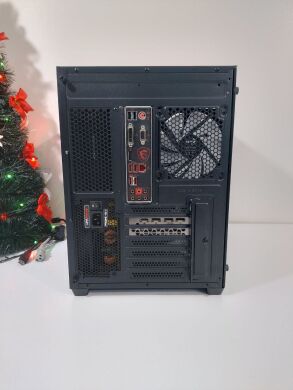 Игровой ПК AeroCool Dryft Tower / Intel Core i7-8700 (6 (12) ядер по 3.2 - 4.6 GHz) / 32 GB DDR4 / 1000 GB SSD M.2 + 1000 GB HDD / nVidia GeForce GTX 1080 Ti, 11 GB GDDR5X, 320-bit / 700W