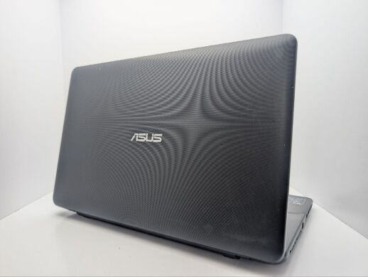 Ноутбук Asus F751S / 17.3” (1600x900) TN / Intel Celeron N3060 (2 ядра по 1.6 - 2.4 GHz) / 8 GB DDR3 / 120 GB SSD / Intel HD Graphics / WebCam / DVD-ROM Ноутбук Asus F751S / 17.3” (1600x900) TN / Intel Celeron N3060 (2 ядра по 1.6 - 2.4 GHz) / 8 GB DDR3 / 120 GB SSD / Intel HD Graphics / WebCam / DVD-ROM