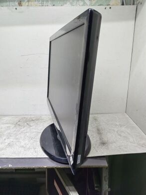 Монитор Б-класс LG Flatron W2453SQ-PF / 24" (1920x1080) TN / 1x VGA / Кабели в комплекте Монитор Б-класс LG Flatron W2453SQ-PF / 24" (1920x1080) TN / 1x VGA / Кабели в комплекте