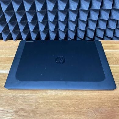 Мобільна робоча станція HP ZBook 15 G1 / 15.6" (1920x1080) TN / Intel Core i5-4330M (2 (4) ядра по 2.8 - 3.5 GHz) / 16 GB DDR3 / 360 GB SSD / nVidia Quadro K1100M, 1 GB GDDR5, 128-bit / WebCam