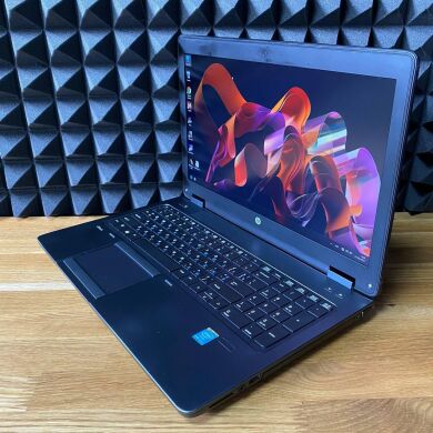 Мобільна робоча станція HP ZBook 15 G1 / 15.6" (1920x1080) TN / Intel Core i5-4330M (2 (4) ядра по 2.8 - 3.5 GHz) / 16 GB DDR3 / 360 GB SSD / nVidia Quadro K1100M, 1 GB GDDR5, 128-bit / WebCam