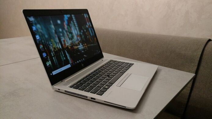 HP mt45 / 14" (1920x1080) IPS / AMD Ryzen 3 Pro 3300U (4 ядра по 2.1 - 3.5 GHz) / 8 GB DDR4 / 128 GB SSD / AMD Radeon Vega 6 2 GB / WebCam / NO ODD