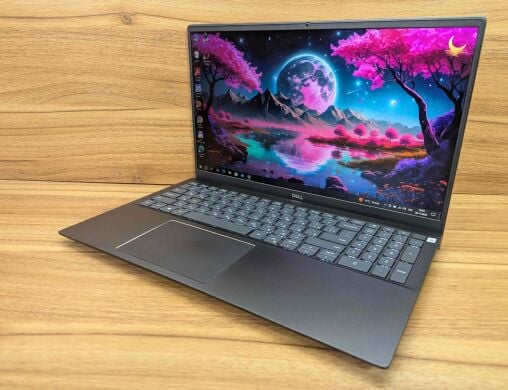 Игровой ноутбук Dell Vostro 7500 / 15.6" (1920x1080) IPS / Intel Core i7-10750H (6 (12) ядер по 2.6 - 5.0 GHz) / 16 GB DDR4 / 512 GB SSD / nVidia GeForce GTX 1650, 4 GB GDDR6, 128-bit / WebCam / Fingerprint / Windows 10