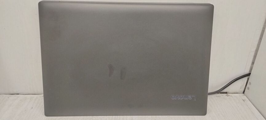 Ігровий ноутбук Lenovo IdeaPad 320-15IKB / 15.6" (1920x1080) TN / Intel Core i5-7200U (2 (4) ядра по 2.5 - 3.1 GHz) / 12 GB DDR4 / 256 GB SSD / AMD Radeon 530, 2 GB GDDR5, 64-bit / WebCam