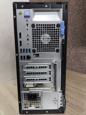 Ігровий ПК Dell OptiPlex 5060 Tower / Intel Core i5-8400 (6 ядер по 2.8 - 4.0 GHz) / 16 GB DDR4 / 256 GB SSD M.2 / nVidia Quadro K620, 2 GB DDR3, 128-bit / DisplayPort Ігровий ПК Dell OptiPlex 5060 Tower / Intel Core i5-8400 (6 ядер по 2.8 - 4.0 GHz) / 16 GB DDR4 / 256 GB SSD M.2 / nVidia Quadro K620, 2 GB DDR3, 128-bit / DisplayPort