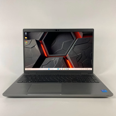 Мобильная рабочая станция Dell Precision 3561 / 15.6" (1920x1080) IPS / Intel Core i5-11400H (6 (12) ядер по 2.7 - 4.5 GHz) / 16 GB DDR4 / 512 GB SSD / nVidia T600, 4 GB GDDR6, 128-bit / WebCam / HDMI Мобильная рабочая станция Dell Precision 3561 / 15.6" (1920x1080) IPS / Intel Core i5-11400H (6 (12) ядер по 2.7 - 4.5 GHz) / 16 GB DDR4 / 512 GB SSD / nVidia T600, 4 GB GDDR6, 128-bit / WebCam / HDMI