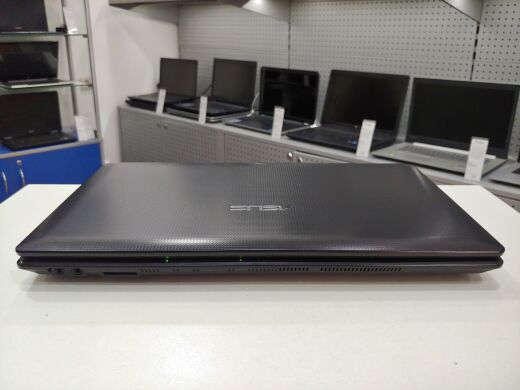 Ноутбук Asus A54C-TS31 / 15.6" (1366x768) TN LED / Intel Core i3-2330M (2 (4) ядра по 2.2 GHz) / 8 GB DDR3 / 120 GB SSD / WebCam / DVD-RW / USB 3.0 / HDMI