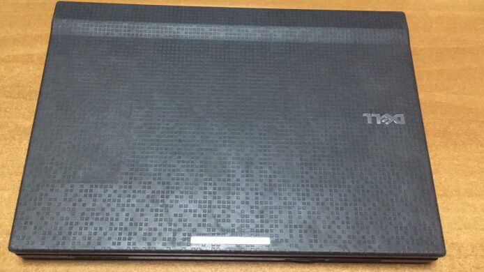 Ноутбук Dell Latitude 2120 / 10.1" (1366х768) / Intel Atom N550 (2 ядра (4 потока) по 1.5 GHz) /  2 GB DDR3 / 250 HDD / Intel GMA 