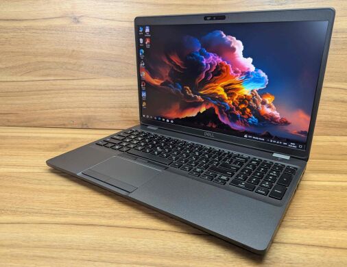 Ноутбук Dell Precision 3540 / 15.6" (1920x1080) IPS / Intel Core i5-8365U (4 (8) ядра по 1.6 - 4.1 GHz) / 16 GB DDR4 / 480 GB SSD / AMD Radeon Pro WX 2100, 2 GB GDDR5, 64-bit / WebCam / Windows 10