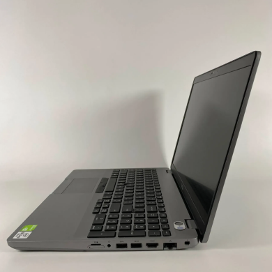 Ультрабук Б-клас Dell Latitude 5511 / 15.6" (1920x1080) IPS / Intel Core i5-10400H (4 (8) ядра по 2.6 - 4.6 GHz) / 16 GB DDR4 / 512 GB SSD / nVidia GeForce MX250, 2 GB GDDR5, 64-bit / TouchID / WebCam