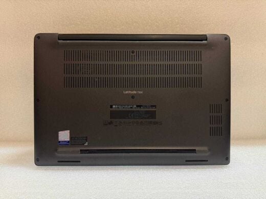 Ультрабук Dell Latitude 7300 / 13.3" (1920x1080) IPS / Intel Core i5-8365U (4 (8) ядра по 1.6 - 4.1 GHz) / 8 GB DDR4 / 256 GB SSD / Intel UHD Graphics / WebCam