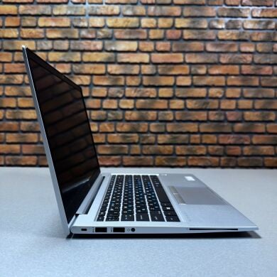 Ультрабук HP EliteBook 845 G8 / 14" (1920x1080) IPS / AMD Ryzen 3 Pro 5450U (4 (8) ядра по 2.6 - 4.0 GHz) / 8 GB DDR4 / 256 GB SSD / AMD Radeon Vega 6 Graphics / WebCam Ультрабук HP EliteBook 845 G8 / 14" (1920x1080) IPS / AMD Ryzen 3 Pro 5450U (4 (8) ядра по 2.6 - 4.0 GHz) / 8 GB DDR4 / 256 GB SSD / AMD Radeon Vega 6 Graphics / WebCam