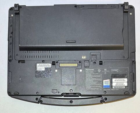 Захищений ноутбук Panasonic Toughbook CF-54 / 14" (1920x1080) TN / Intel Core i5-7300U (2 (4) ядра по 2.6 - 3.5 GHz) / 8 GB DDR4 / 240 GB SSD / Intel HD Graphics 620 / WebCam