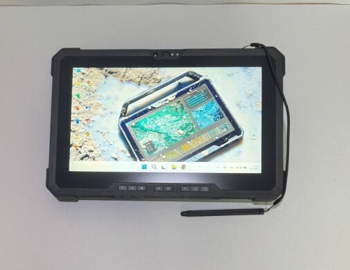 Защищенный планшет Dell Latitude 7220 Rugged Extreme / 11.6" (1920x1080) IPS Touch / Intel Core i5-8365U (4 (8) ядра по 1.6 - 4.1 GHz) / 16 GB DDR3 / 256 GB SSD / Intel UHD Graphics / WebCam