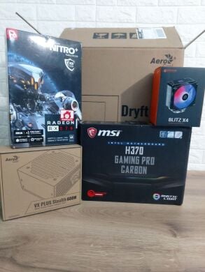 Ігровий ПК AeroCool Dryft Tower / Intel Core i5-8400 (6 ядер по 2.8 - 4.0 GHz) / 16 GB DDR4 / 500 GB SSD M.2 + 500 GB HDD / AMD Radeon RX 570, 8 GB GDDR5, 256-bit / 600W