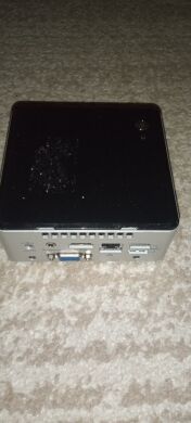 Неттоп Б-клас Intel NUC BOXNUC5PPYH USFF / Intel Celeron N3050 (2 ядра по 1.6 - 2.16 GHz) / 4 GB DDR3 / 120 GB SSD / Intel HD Graphics