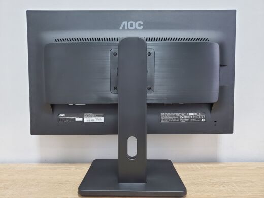 Монитор Samsung S24E450B / 24" (1920x1080) IPS / 1x VGA, 1x DVI / Pivot / VESA 100x100