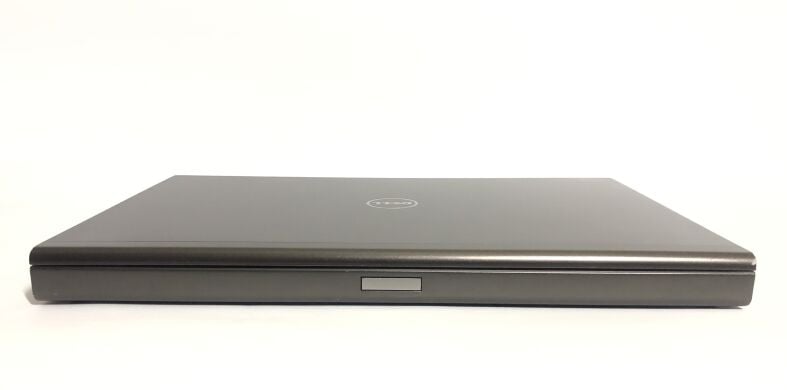 Мобильная рабочая станция Dell Precision M6800 / 17.3" (1920x1080) TN / Intel Core i7-4910MQ (4 (8) ядра по 2.9 - 3.9 GHz) / 16 GB DDR3 / 256 GB SSD / nVidia Quadro K4100M, 4 GB GDDR5, 256-bit / DVD-ROM