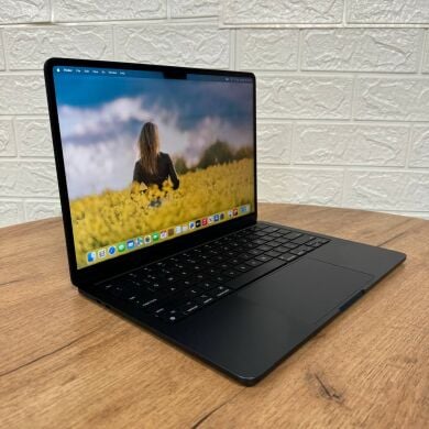 Ультрабук Apple MacBook Air 2022 A2681 Blue / 13.6" (2560x1664) IPS / Apple M2 (8 ядер по 3.5 GHz) / 8 GB DDR5 / 512 GB SSD / Apple M2 Graphics / WebCam / MacOS