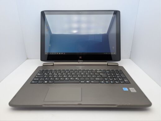 Ноутбук Medion S6214T / 15.6" (1366x768) TN Touch / Intel Pentium N3520 (4 ядра по 2.1 - 2.4 GHz) / 4 GB DDR3 / 60 GB SSD + 500 GB HDD / Intel HD Graphics / WebCam