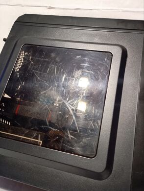 Ігровий ПК QUBE QB43M Tower / AMD FX-6300 (6 ядер по 3.5 - 4.1 GHz) / 16 GB DDR3 / 120 GB SSD + 500 GB HDD / AMD Radeon R9 290, 4 GB GDDR5, 512-bit / 650W