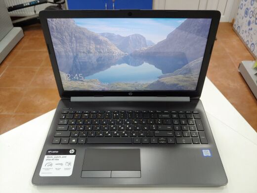 Ноутбук HP 15-da0046nr Gray / 15.6" (1366x768) TN LED Touch / Intel Core i3-7020U (2 (4) ядра по 2.3 GHz) / 8 GB DDR4 / 240 GB SSD / Intel HD Graphics 620 / DVD-ROM / WebCam 
