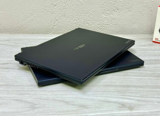 Ультрабук Asus ExpertBook B3404Cm / 14" (1920x1200) IPS / Intel Core Ultra 7 155H (16 (22) ядер по 1.4 - 4.8 GHz) / 16 GB DDR5 / 512 GB SSD M.2 / Intel Arc Graphics / WebCam / Win 11 Pro