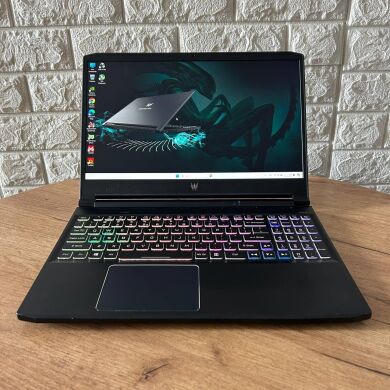 Игровой ноутбук Б-класс Acer Predator Triton PT315-53 / 15.6" (2560x1440) IPS / Intel Core i7-11800H (8 (16) ядер по 2.3 - 4.6 GHz) / 16 GB DDR4 / 512 GB SSD / nVidia GeForce RTX 3070, 8 GB GDDR6, 256-bit / WebCam