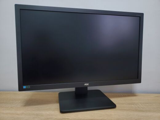 Монитор Samsung S24E450B / 24" (1920x1080) IPS / 1x VGA, 1x DVI / Pivot / VESA 100x100