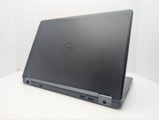 Ноутбук Dell Latitude E5450 / 14" (1366x768) TN / Intel Core i5-5200U (2 (4) ядра по 2.2 - 2.7 GHz) / 8 GB DDR3 / 240 GB SSD / Intel HD Graphics 5500 / WebCam