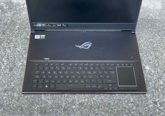 Игровой ноутбук Asus ROG Zephyrus S17 GX701LV-HG025R / 17.3" (1920x1080) IPS / Intel Core i7-10875H (8 (16) ядер по 2.0 - 5.1 GHz) / 16Gb DDR4 / 1000 GB SSD / nVidia GeForce RTX 2060, 6 GB GDDR6, 192-bit / Win10