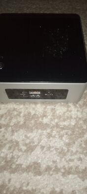Неттоп Б-клас Intel NUC BOXNUC5PPYH USFF / Intel Celeron N3050 (2 ядра по 1.6 - 2.16 GHz) / 4 GB DDR3 / 120 GB SSD / Intel HD Graphics