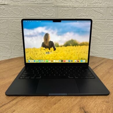 Ультрабук Apple MacBook Air 2022 A2681 Blue / 13.6" (2560x1664) IPS / Apple M2 (8 ядер по 3.5 GHz) / 8 GB DDR5 / 512 GB SSD / Apple M2 Graphics / WebCam / MacOS