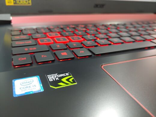 Acer Nitro 5 AN515-53-52FA / 15.6" (1920x1080) TN / Intel Core i5-8300H (4 (8) ядра по 2.3 - 4.0 GHz) / 8 GB DDR4 / 240 GB SSD+1000 GB HDD / nVidia GeForce GTX 1050 4 GB / WebCam Acer Nitro 5 AN515-53-52FA / 15.6" (1920x1080) TN / Intel Core i5-8300H (4 (8) ядра по 2.3 - 4.0 GHz) / 8 GB DDR4 / 240 GB SSD+1000 GB HDD / nVidia GeForce GTX 1050 4 GB / WebCam