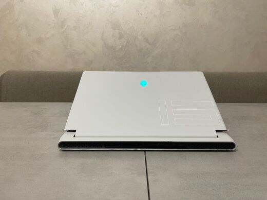 Ігровий ноутбук Dell Alienware 15 R2 / 17.3" (1920x1080) IPS / Intel Core i7-12700H (14 (20) ядер по 3.5 - 4.7 GHz) / 32 GB DDR5 / 512 GB SSD / nVidia GeForce RTX 3080 Ti, 16 GB GDDR6, 256-bit / WebCam Ігровий ноутбук Dell Alienware 15 R2 / 17.3" (1920x1080) IPS / Intel Core i7-12700H (14 (20) ядер по 3.5 - 4.7 GHz) / 32 GB DDR5 / 512 GB SSD / nVidia GeForce RTX 3080 Ti, 16 GB GDDR6, 256-bit / WebCam