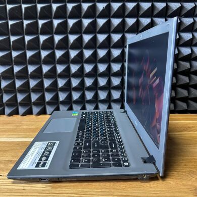 Ноутбук Б-класс Acer Aspire E5-573 / 15.6" (1366x768) TN / Intel Core i5-5200U (2 (4) ядра по 2.2 - 2.7 GHz) / 8 GB DDR3 / 256 GB SSD / nVidia GeForce 940M, 4 GB GDDR3, 64-bit / WebCam / DVD-ROM