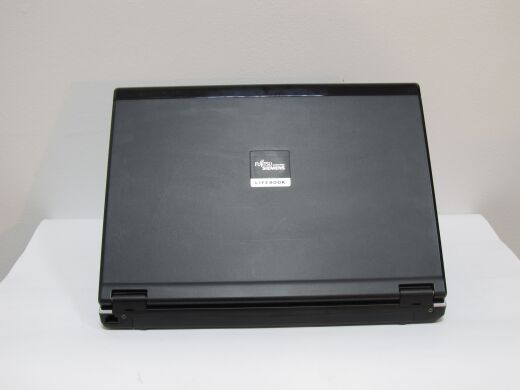 Ноутбук Fujitsu LifeBook S7210 / 14.1" (1280x800) TN WXGA / Intel Core 2 Duo T7250 (2 ядра по 2.0 GHz) / 4 GB DDR2 / 80 GB SSD