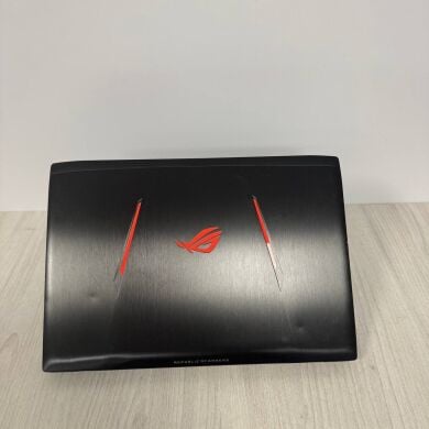 Игровой ноутбук Б-класс Asus ROG Strix GL502VM / 15.6" (1920x1080) IPS / Intel Core i7-7700HQ (4 (8) ядра по 2.8 - 3.8 GHz) / 16 GB DDR4 / 256 GB SSD / nVidia GeForce GTX 1060, 3 GB GDDR5, 192-bit / WebCam