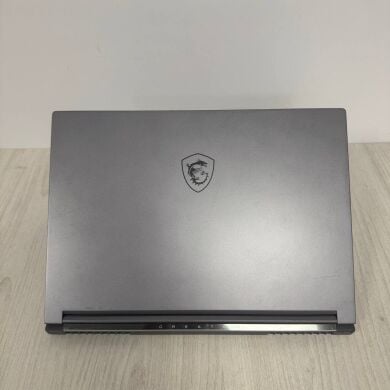 Ігровий ноутбук Б-клас MSI Creator 16 AI Studio A1VHG / 16" (3840x2400) IPS / Intel Core Ultra 9 185H (16 (22) ядер по 3.9 - 5.1 GHz) / 16 GB DDR5 / 1000 GB SSD NVMe / nVidia GeForce RTX 4080, 12 GB GDDR6, 192-bit / WebCam